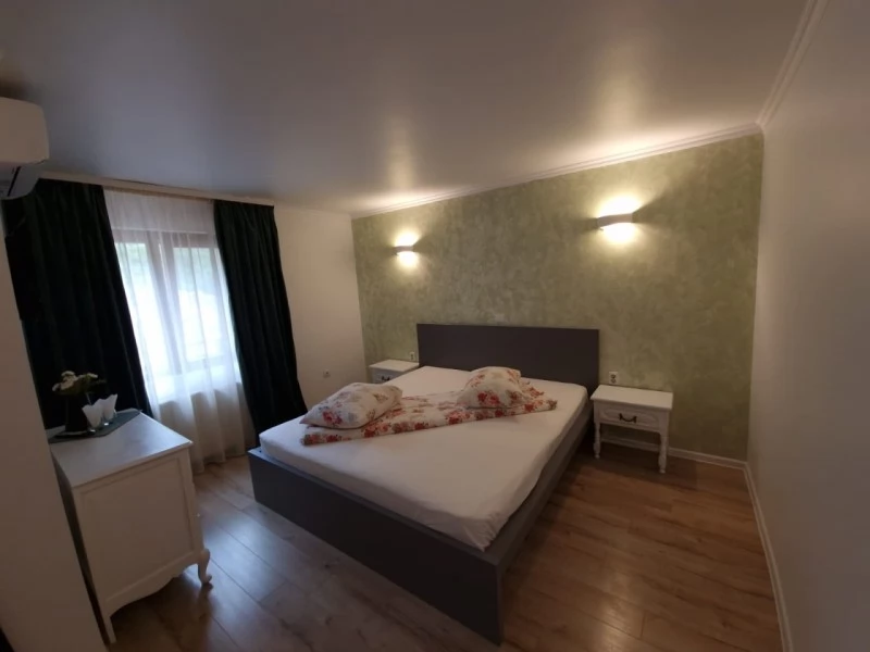 Herkulesfürdő Szállás | Panzió (K0541-13) A kép szerzői jogvédelem alatt állhat. Javasolt a kapcsolatfelvétel a jog tulajdonossal.