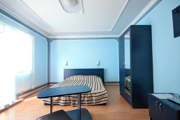 Băile Herculane Cazare | Pensiune (K0544-29) Imaginea poate fi supusă drepturilor de autor. Se recomandă contactarea titularului drepturilor.