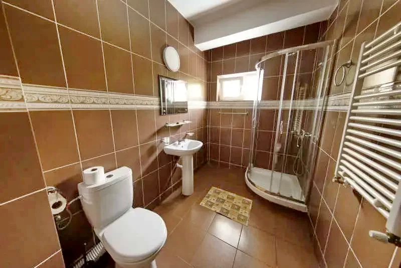Băile Herculane Cazare | Hotel*** (K0870-25) Imaginea poate fi supusă drepturilor de autor. Se recomandă contactarea titularului drepturilor.