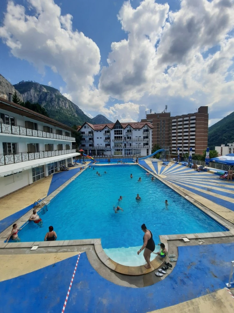 Szállás Băile Herculane - Hotel Sara's Sons*** | Herkulesfürdő - Sara's Sons Hotel*** . A kép szerzői jogvédelem alatt állhat. Javasolt a kapcsolatfelvétel a jog tulajdonossal.