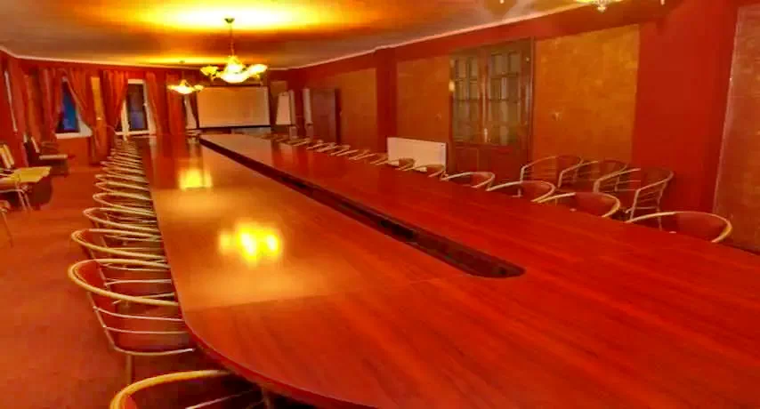 Băile Herculane Cazare | Hotel*** (K0871-39) Imaginea poate fi supusă drepturilor de autor. Se recomandă contactarea titularului drepturilor. Băile Herculane Cazare | Hotel*** (K0871-39) Imaginea poate fi supusă drepturilor de autor. Se recomandă contactarea titularului drepturilor.