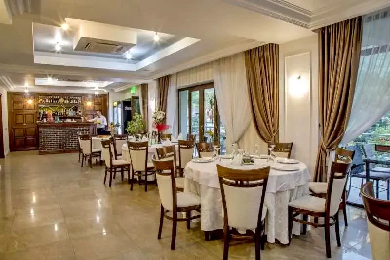 Băile Herculane Cazare | Hotel*** (K0876-7) Imaginea poate fi supusă drepturilor de autor. Se recomandă contactarea titularului drepturilor. Băile Herculane Cazare | Hotel*** (K0876-7) Imaginea poate fi supusă drepturilor de autor. Se recomandă contactarea titularului drepturilor.