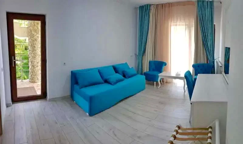 Băile Herculane Cazare | Hotel*** (K0876-40) Imaginea poate fi supusă drepturilor de autor. Se recomandă contactarea titularului drepturilor. Băile Herculane Cazare | Hotel*** (K0876-40) Imaginea poate fi supusă drepturilor de autor. Se recomandă contactarea titularului drepturilor.