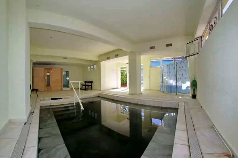 Szállás Băile Herculane - Hotel International *** | Herkulesfürdő - International Hotel ***. A kép szerzői jogvédelem alatt állhat. Javasolt a kapcsolatfelvétel a jog tulajdonossal.