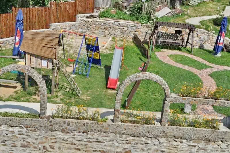 Văliug Cazare | Hotel*** (K0902-21) Imaginea poate fi supusă drepturilor de autor. Se recomandă contactarea titularului drepturilor. Văliug Cazare | Hotel*** (K0902-21) Imaginea poate fi supusă drepturilor de autor. Se recomandă contactarea titularului drepturilor.