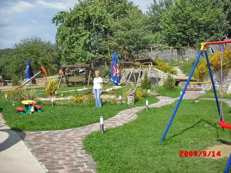 Văliug Cazare | Hotel*** (K0902-24) Imaginea poate fi supusă drepturilor de autor. Se recomandă contactarea titularului drepturilor. Văliug Cazare | Hotel*** (K0902-24) Imaginea poate fi supusă drepturilor de autor. Se recomandă contactarea titularului drepturilor.