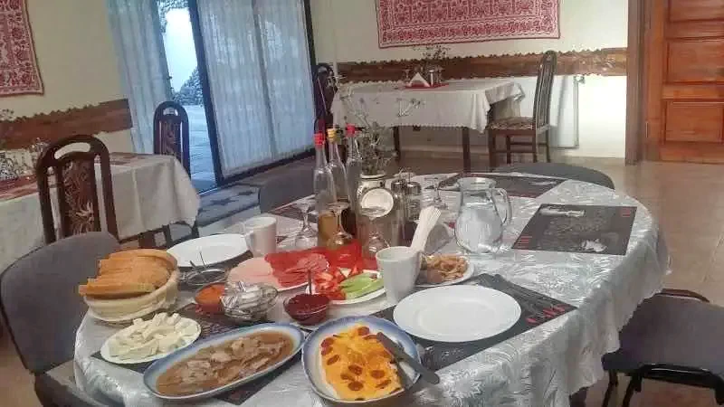 Izvoru Crișului Cazare | Casă de oaspeți (K0988-31) Imaginea poate fi supusă drepturilor de autor. Se recomandă contactarea titularului drepturilor. Izvoru Crișului Cazare | Casă de oaspeți (K0988-31) Imaginea poate fi supusă drepturilor de autor. Se recomandă contactarea titularului drepturilor.