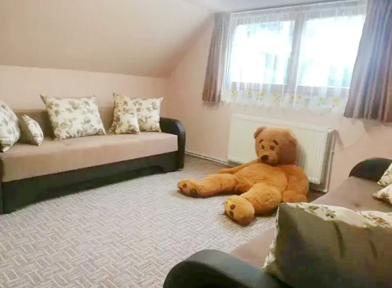 Harghita-Băi Cazare | Cabană (K0280-9) Imaginea poate fi supusă drepturilor de autor. Se recomandă contactarea titularului drepturilor. Harghita-Băi Cazare | Cabană (K0280-9) Imaginea poate fi supusă drepturilor de autor. Se recomandă contactarea titularului drepturilor.