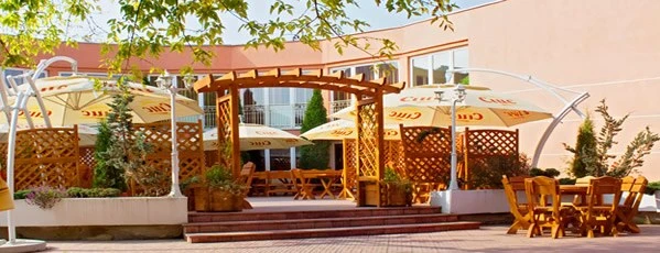 Sfântu Gheorghe Cazare | Hotel*** (K1569-30) Imaginea poate fi supusă drepturilor de autor. Se recomandă contactarea titularului drepturilor.