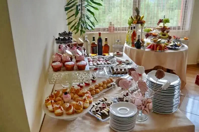 Bran Cazare | Hotel*** (K0692-20) Imaginea poate fi supusă drepturilor de autor. Se recomandă contactarea titularului drepturilor. Bran Cazare | Hotel*** (K0692-20) Imaginea poate fi supusă drepturilor de autor. Se recomandă contactarea titularului drepturilor.