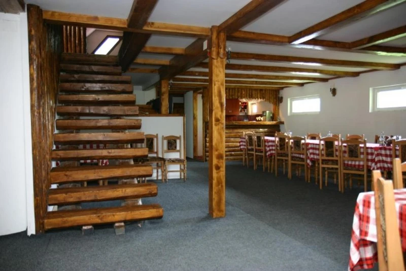 Bran Cazare | Pensiune (K1572-7) Imaginea poate fi supusă drepturilor de autor. Se recomandă contactarea titularului drepturilor.