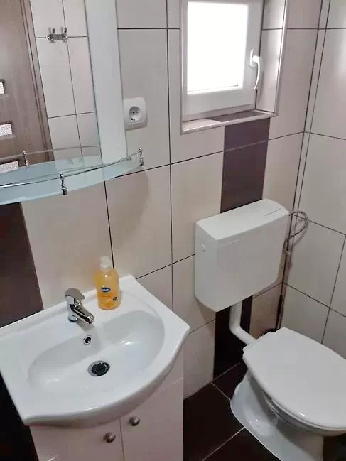 Corund Cazare | Cabană (K0638-11) Imaginea poate fi supusă drepturilor de autor. Se recomandă contactarea titularului drepturilor. Corund Cazare | Cabană (K0638-11) Imaginea poate fi supusă drepturilor de autor. Se recomandă contactarea titularului drepturilor.