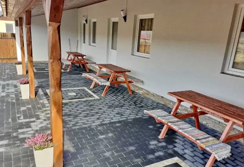 Corund Cazare | Cabană (K0638-28) Imaginea poate fi supusă drepturilor de autor. Se recomandă contactarea titularului drepturilor. Corund Cazare | Cabană (K0638-28) Imaginea poate fi supusă drepturilor de autor. Se recomandă contactarea titularului drepturilor.