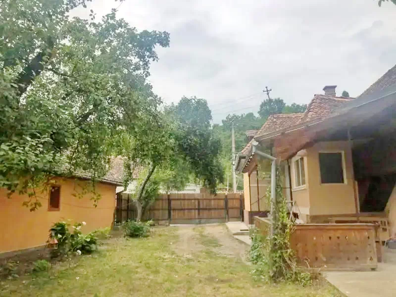 Sovata Cazare | Cabană (K1136-1) Imaginea poate fi supusă drepturilor de autor. Se recomandă contactarea titularului drepturilor. Sovata Cazare | Cabană (K1136-1) Imaginea poate fi supusă drepturilor de autor. Se recomandă contactarea titularului drepturilor.