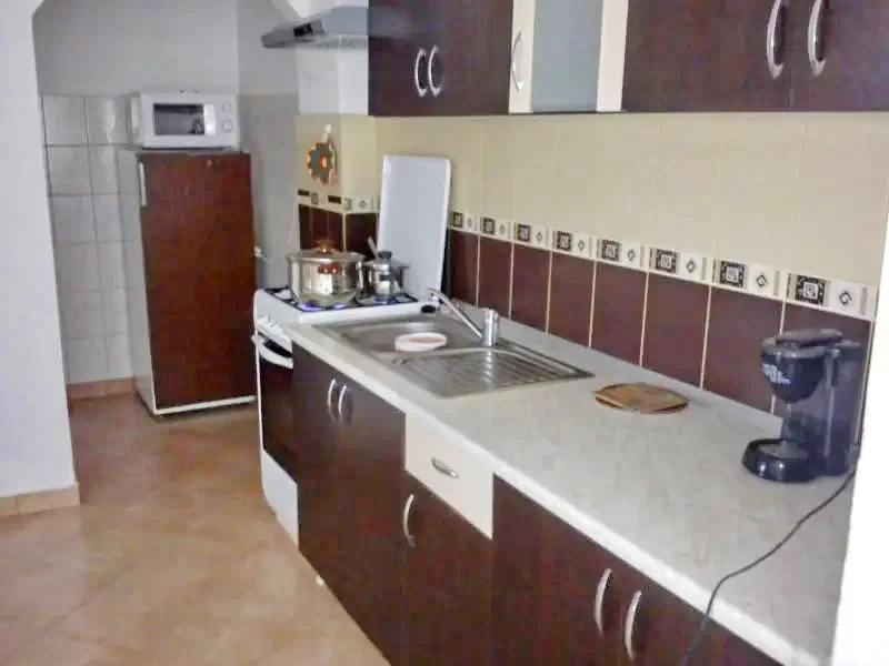 Szováta Szállás | Kulcsosház (K1136-19) A kép szerzői jogvédelem alatt állhat. Javasolt a kapcsolatfelvétel a jog tulajdonossal.