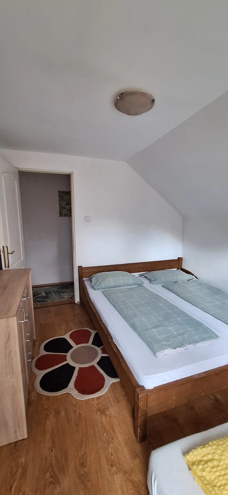 Sovata Cazare | Cabană (K0197-8) Imaginea poate fi supusă drepturilor de autor. Se recomandă contactarea titularului drepturilor. Sovata Cazare | Cabană (K0197-8) Imaginea poate fi supusă drepturilor de autor. Se recomandă contactarea titularului drepturilor.