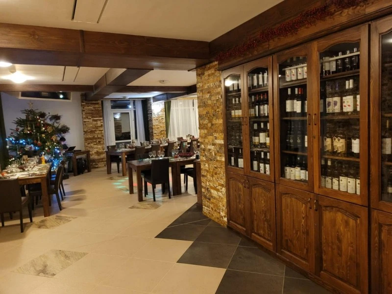 Brașov Cazare | Pensiune (K1593-3) Imaginea poate fi supusă drepturilor de autor. Se recomandă contactarea titularului drepturilor. Brașov Cazare | Pensiune (K1593-3) Imaginea poate fi supusă drepturilor de autor. Se recomandă contactarea titularului drepturilor.