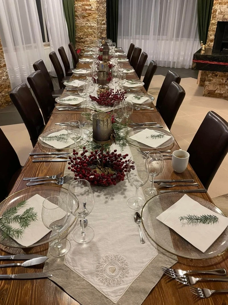 Brașov Cazare | Pensiune (K1593-4) Imaginea poate fi supusă drepturilor de autor. Se recomandă contactarea titularului drepturilor. Brașov Cazare | Pensiune (K1593-4) Imaginea poate fi supusă drepturilor de autor. Se recomandă contactarea titularului drepturilor.