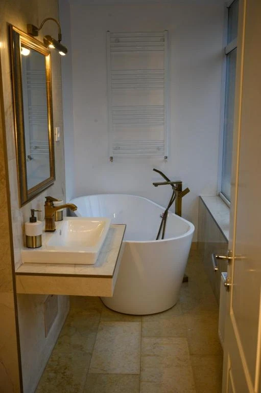 Brașov Cazare | Pensiune (K1593-19) Imaginea poate fi supusă drepturilor de autor. Se recomandă contactarea titularului drepturilor. Brașov Cazare | Pensiune (K1593-19) Imaginea poate fi supusă drepturilor de autor. Se recomandă contactarea titularului drepturilor.