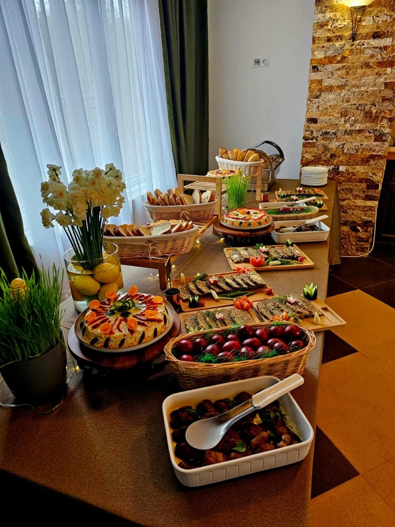 Brassó Szállás | Panzió (K1593-53) A kép szerzői jogvédelem alatt állhat. Javasolt a kapcsolatfelvétel a jog tulajdonossal.