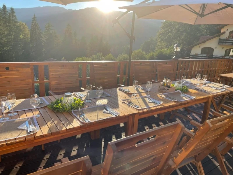 Brassó Szállás | Panzió (K1593-67) A kép szerzői jogvédelem alatt állhat. Javasolt a kapcsolatfelvétel a jog tulajdonossal.