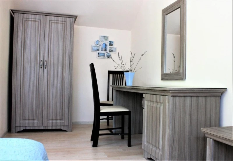 Déva Szállás | Panzió (K1152-46) A kép szerzői jogvédelem alatt állhat. Javasolt a kapcsolatfelvétel a jog tulajdonossal. Déva Szállás | Panzió (K1152-46) A kép szerzői jogvédelem alatt állhat. Javasolt a kapcsolatfelvétel a jog tulajdonossal.