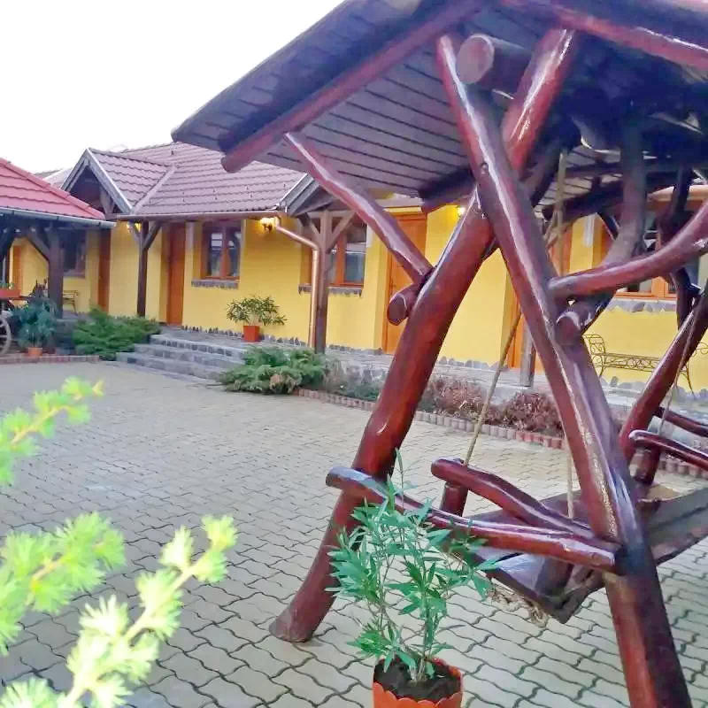 Odorheiu Secuiesc Cazare | Pensiune (K0384-1) Imaginea poate fi supusă drepturilor de autor. Se recomandă contactarea titularului drepturilor.