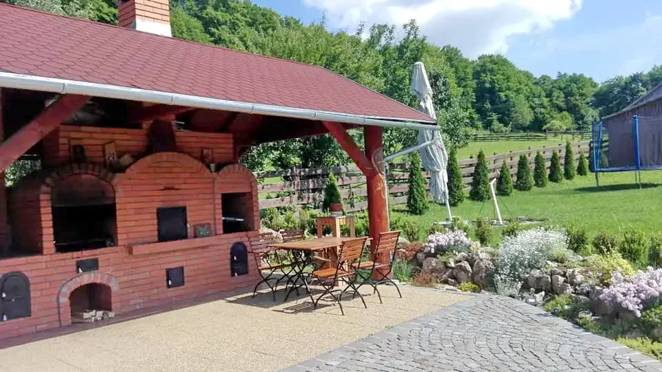 Székelyudvarhely Szállás | Villa (K0636-49) A kép szerzői jogvédelem alatt állhat. Javasolt a kapcsolatfelvétel a jog tulajdonossal. Székelyudvarhely Szállás | Villa (K0636-49) A kép szerzői jogvédelem alatt állhat. Javasolt a kapcsolatfelvétel a jog tulajdonossal.