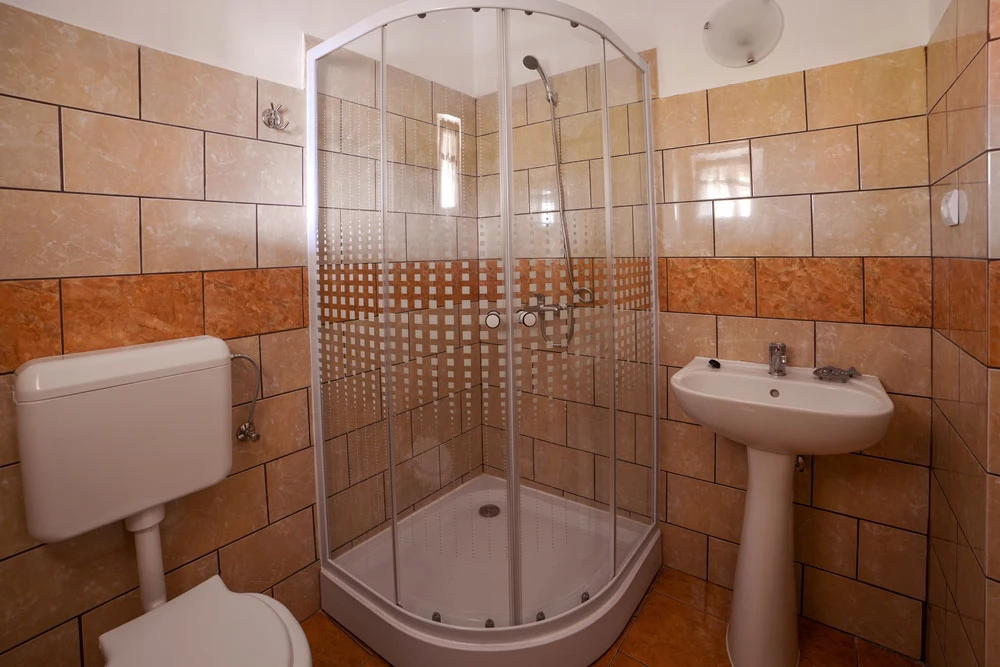 Odorheiu Secuiesc Cazare | Pensiune (K0480-21) Imaginea poate fi supusă drepturilor de autor. Se recomandă contactarea titularului drepturilor.