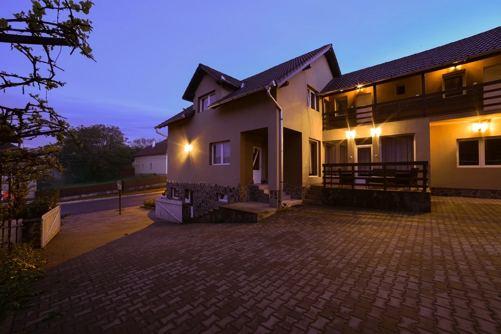 Odorheiu Secuiesc Cazare | Pensiune (K0480-31) Imaginea poate fi supusă drepturilor de autor. Se recomandă contactarea titularului drepturilor.