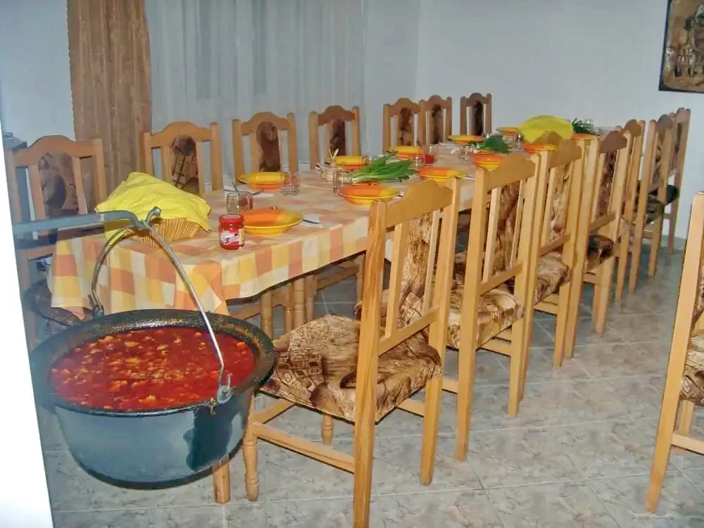 Odorheiu Secuiesc Cazare | Cabană (K0502-5) Imaginea poate fi supusă drepturilor de autor. Se recomandă contactarea titularului drepturilor.