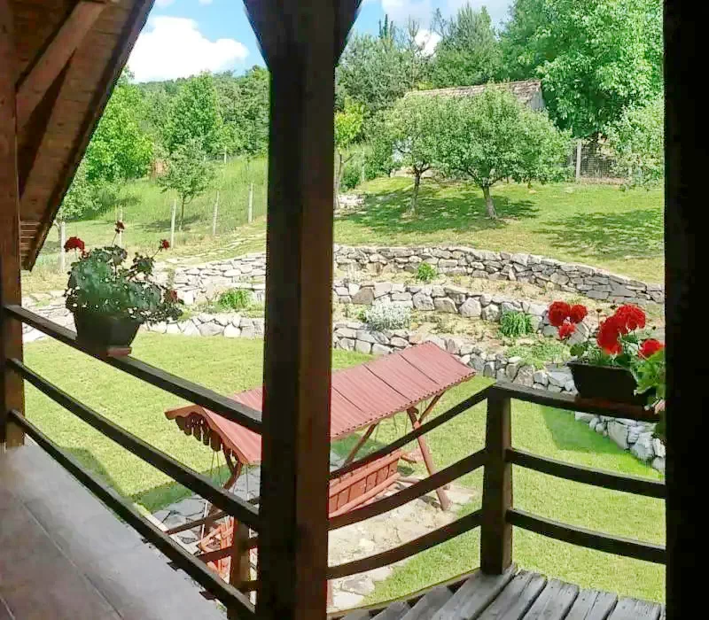 Odorheiu Secuiesc Cazare | Cabană (K0502-11) Imaginea poate fi supusă drepturilor de autor. Se recomandă contactarea titularului drepturilor.