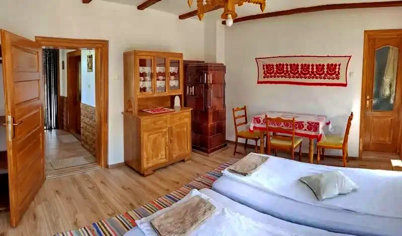 Odorheiu Secuiesc Cazare | Cabană (K0621-8) Imaginea poate fi supusă drepturilor de autor. Se recomandă contactarea titularului drepturilor.