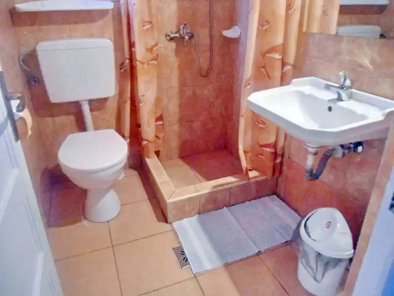 Odorheiu Secuiesc Cazare | Cabană (K0621-9) Imaginea poate fi supusă drepturilor de autor. Se recomandă contactarea titularului drepturilor.