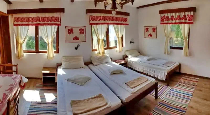 Odorheiu Secuiesc Cazare | Cabană (K1359-14) Imaginea poate fi supusă drepturilor de autor. Se recomandă contactarea titularului drepturilor.