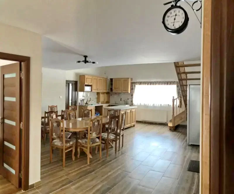 Székelyudvarhely Szállás | Kulcsosház (K1381-2) A kép szerzői jogvédelem alatt állhat. Javasolt a kapcsolatfelvétel a jog tulajdonossal. Székelyudvarhely Szállás | Kulcsosház (K1381-2) A kép szerzői jogvédelem alatt állhat. Javasolt a kapcsolatfelvétel a jog tulajdonossal.