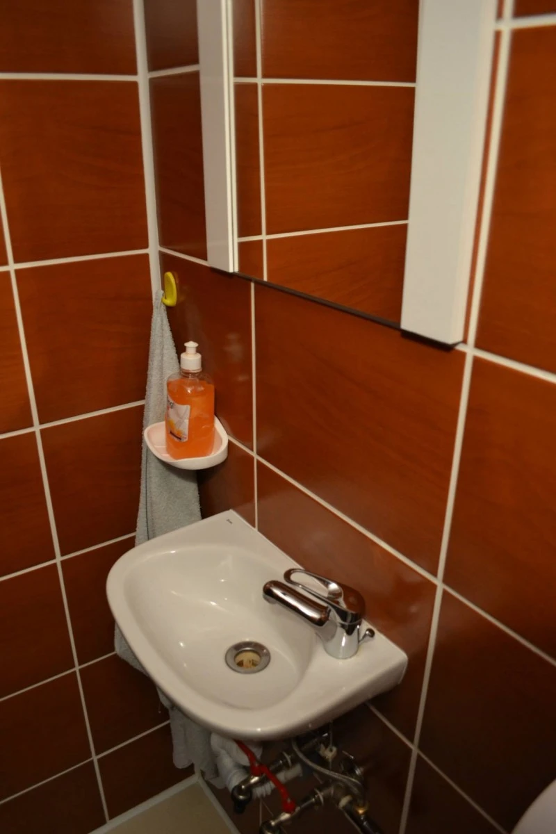 Odorheiu Secuiesc Cazare | Pensiune (K0112-30) Imaginea poate fi supusă drepturilor de autor. Se recomandă contactarea titularului drepturilor.