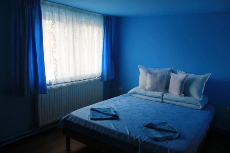 Odorheiu Secuiesc Cazare | Pensiune (K0112-31) Imaginea poate fi supusă drepturilor de autor. Se recomandă contactarea titularului drepturilor.