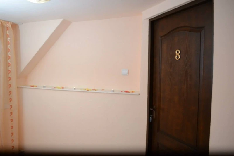 Odorheiu Secuiesc Cazare | Pensiune (K0112-67) Imaginea poate fi supusă drepturilor de autor. Se recomandă contactarea titularului drepturilor.