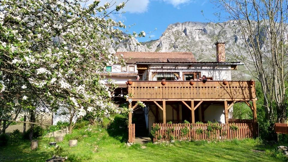 Szállás Rimetea - Pensiunea Dr. Demeter Béla*** | Torockó - Dr. Demeter Béla Panzió***. A kép szerzői jogvédelem alatt állhat. Javasolt a kapcsolatfelvétel a jog tulajdonossal.