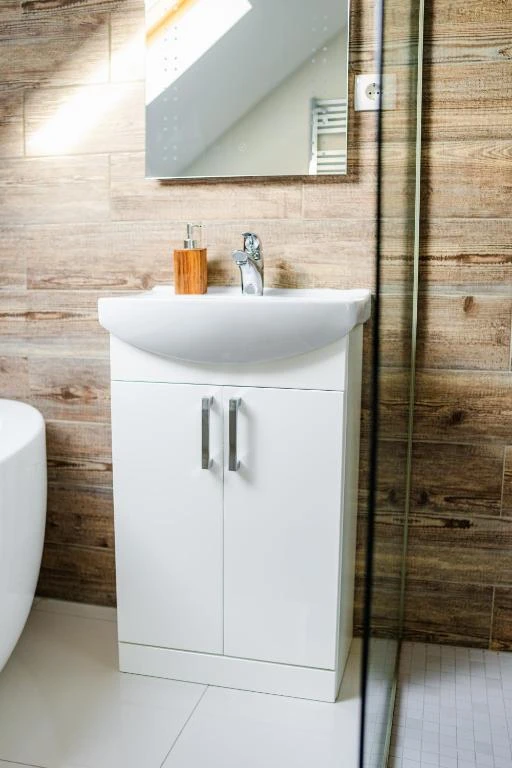 Harghita Madaras Cazare | Casă de apartamente (K1592-19) Imaginea poate fi supusă drepturilor de autor. Se recomandă contactarea titularului drepturilor. Harghita Madaras Cazare | Casă de apartamente (K1592-19) Imaginea poate fi supusă drepturilor de autor. Se recomandă contactarea titularului drepturilor.