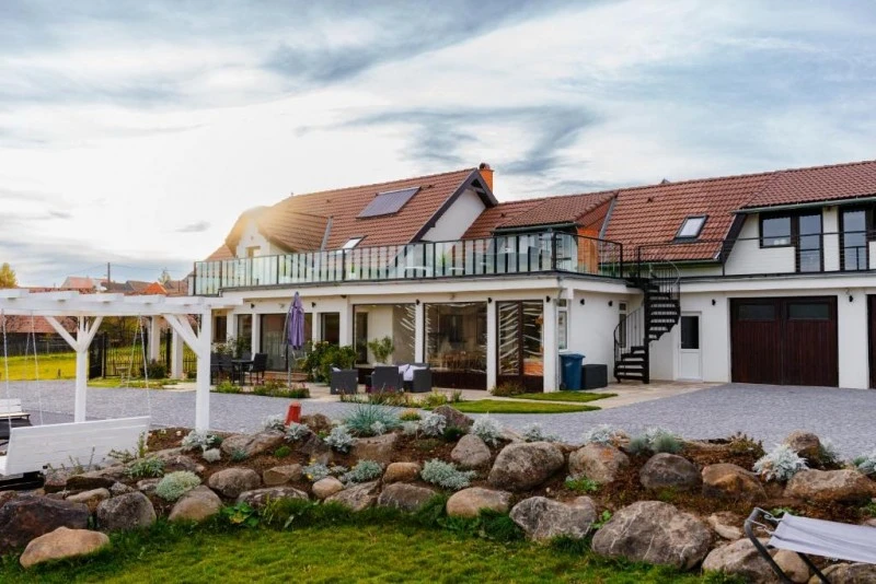 Madarasi Hargita Szállás | Apartmanház (K1592-90) A kép szerzői jogvédelem alatt állhat. Javasolt a kapcsolatfelvétel a jog tulajdonossal. Madarasi Hargita Szállás | Apartmanház (K1592-90) A kép szerzői jogvédelem alatt állhat. Javasolt a kapcsolatfelvétel a jog tulajdonossal.