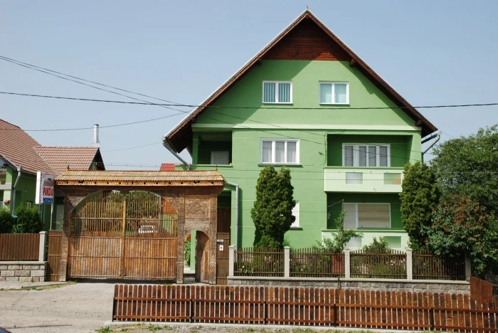 Harghita Madaras Cazare | Pensiune (K1141-16) Imaginea poate fi supusă drepturilor de autor. Se recomandă contactarea titularului drepturilor.