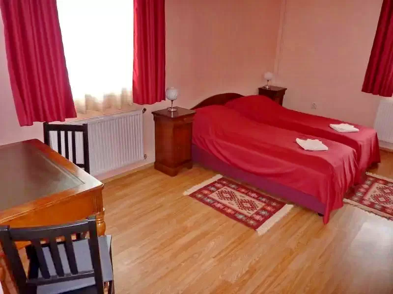 Harghita Madaras Cazare | Cabană (K0012-14) Imaginea poate fi supusă drepturilor de autor. Se recomandă contactarea titularului drepturilor.