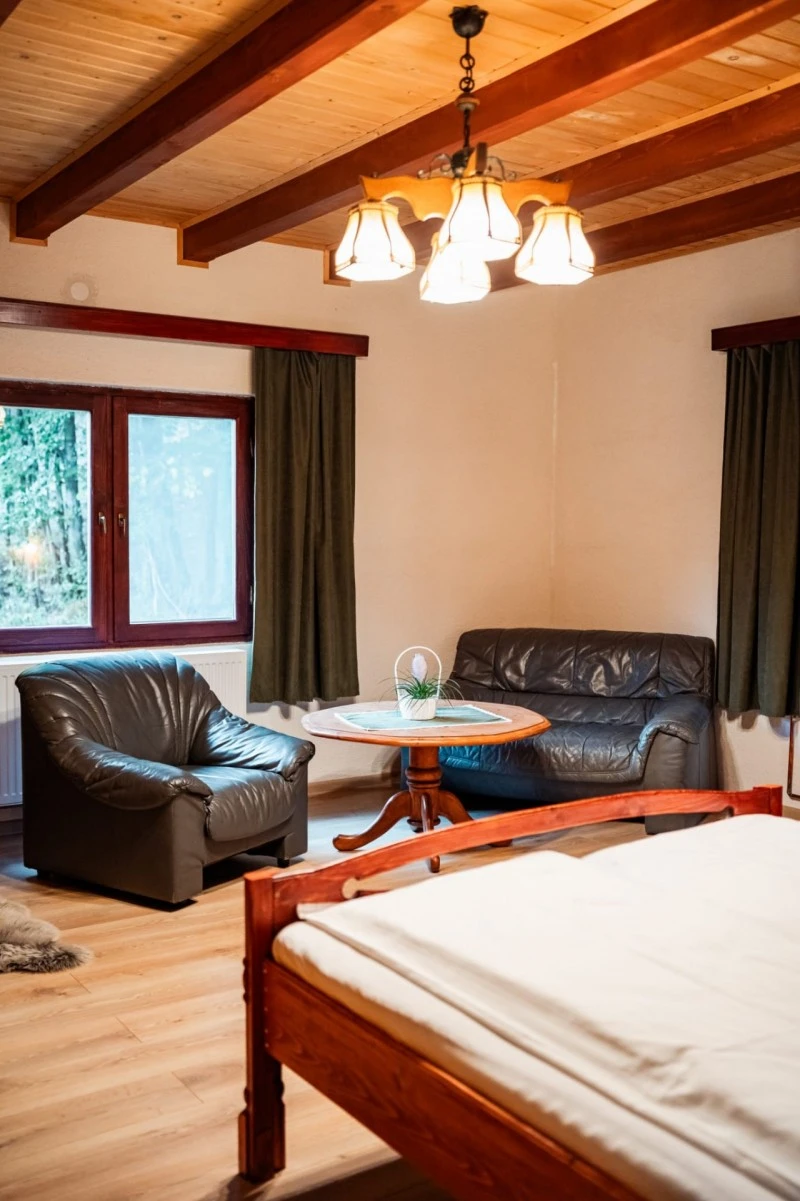 Madarasi Hargita Szállás | Kulcsosház (K0225-37) A kép szerzői jogvédelem alatt állhat. Javasolt a kapcsolatfelvétel a jog tulajdonossal. Madarasi Hargita Szállás | Kulcsosház (K0225-37) A kép szerzői jogvédelem alatt állhat. Javasolt a kapcsolatfelvétel a jog tulajdonossal.