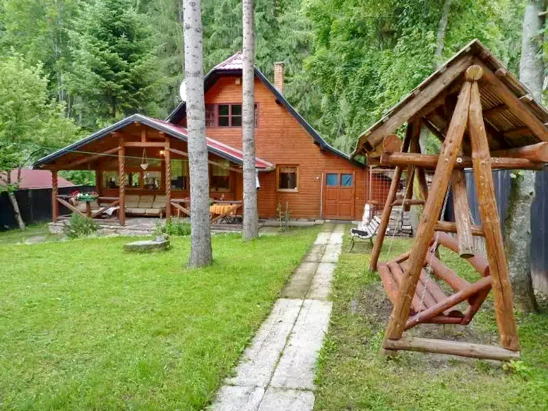 Harghita Madaras Cazare | Cabană (K0281-34) Imaginea poate fi supusă drepturilor de autor. Se recomandă contactarea titularului drepturilor.