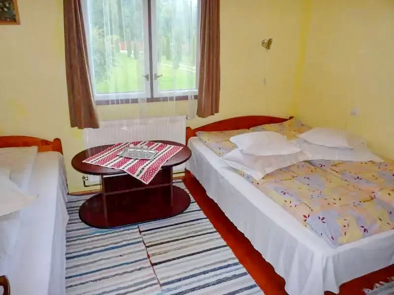 Harghita Madaras Cazare | Cabană (K0401-29) Imaginea poate fi supusă drepturilor de autor. Se recomandă contactarea titularului drepturilor.