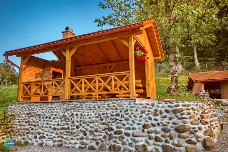 Madarasi Hargita Szállás | Apartmanház (K0403-27) A kép szerzői jogvédelem alatt állhat. Javasolt a kapcsolatfelvétel a jog tulajdonossal.