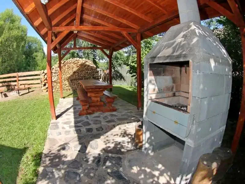 Madarasi Hargita Szállás | Kulcsosház (K0405-13) A kép szerzői jogvédelem alatt állhat. Javasolt a kapcsolatfelvétel a jog tulajdonossal. Madarasi Hargita Szállás | Kulcsosház (K0405-13) A kép szerzői jogvédelem alatt állhat. Javasolt a kapcsolatfelvétel a jog tulajdonossal.