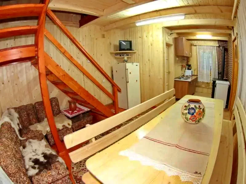 Madarasi Hargita Szállás | Kulcsosház (K0405-17) A kép szerzői jogvédelem alatt állhat. Javasolt a kapcsolatfelvétel a jog tulajdonossal. Madarasi Hargita Szállás | Kulcsosház (K0405-17) A kép szerzői jogvédelem alatt állhat. Javasolt a kapcsolatfelvétel a jog tulajdonossal.